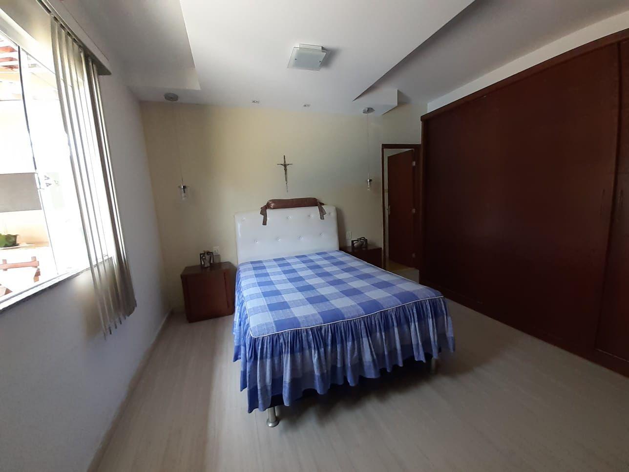 Casa à venda com 3 quartos, 200m² - Foto 8