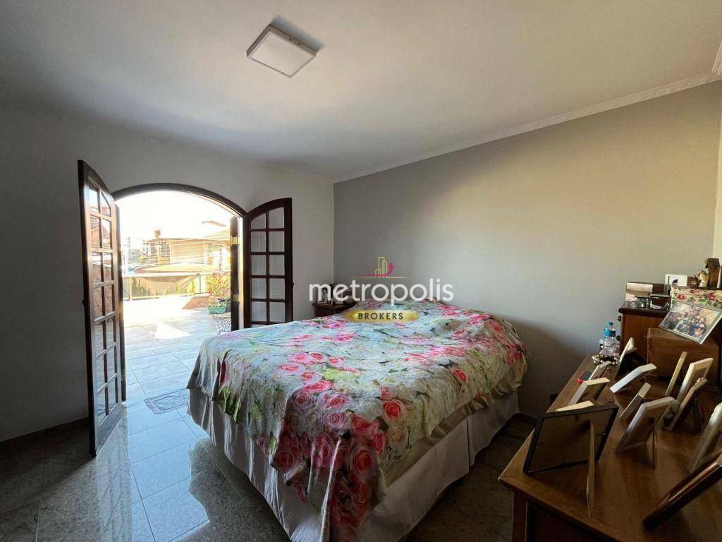 Sobrado à venda com 4 quartos, 215m² - Foto 50