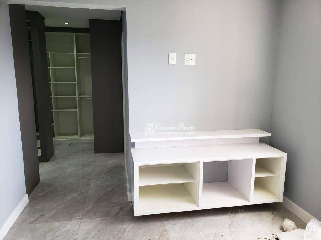 Apartamento à venda com 3 quartos, 154m² - Foto 17