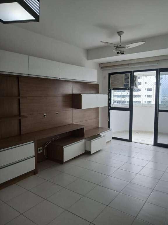 Apartamento à venda com 3 quartos, 85m² - Foto 19