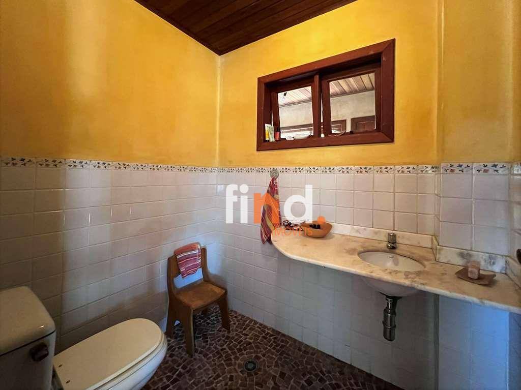 Casa de Condomínio à venda com 4 quartos, 369m² - Foto 8