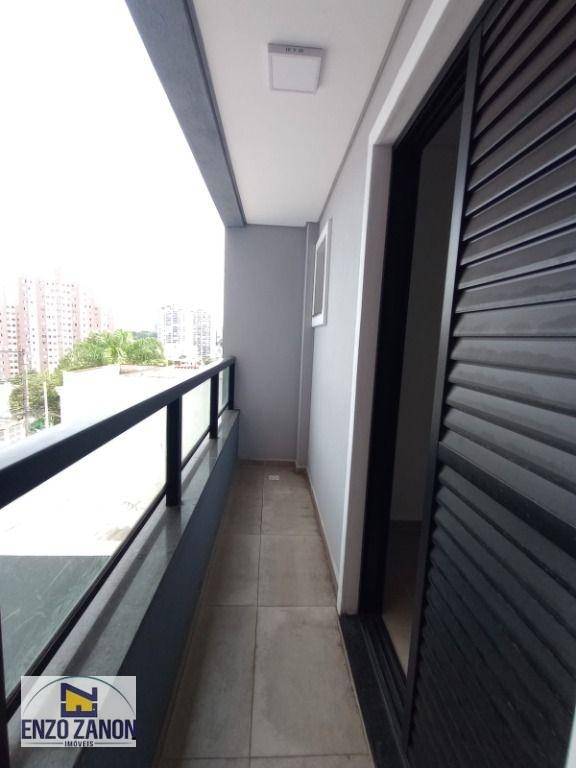 Apartamento à venda com 2 quartos, 60m² - Foto 1