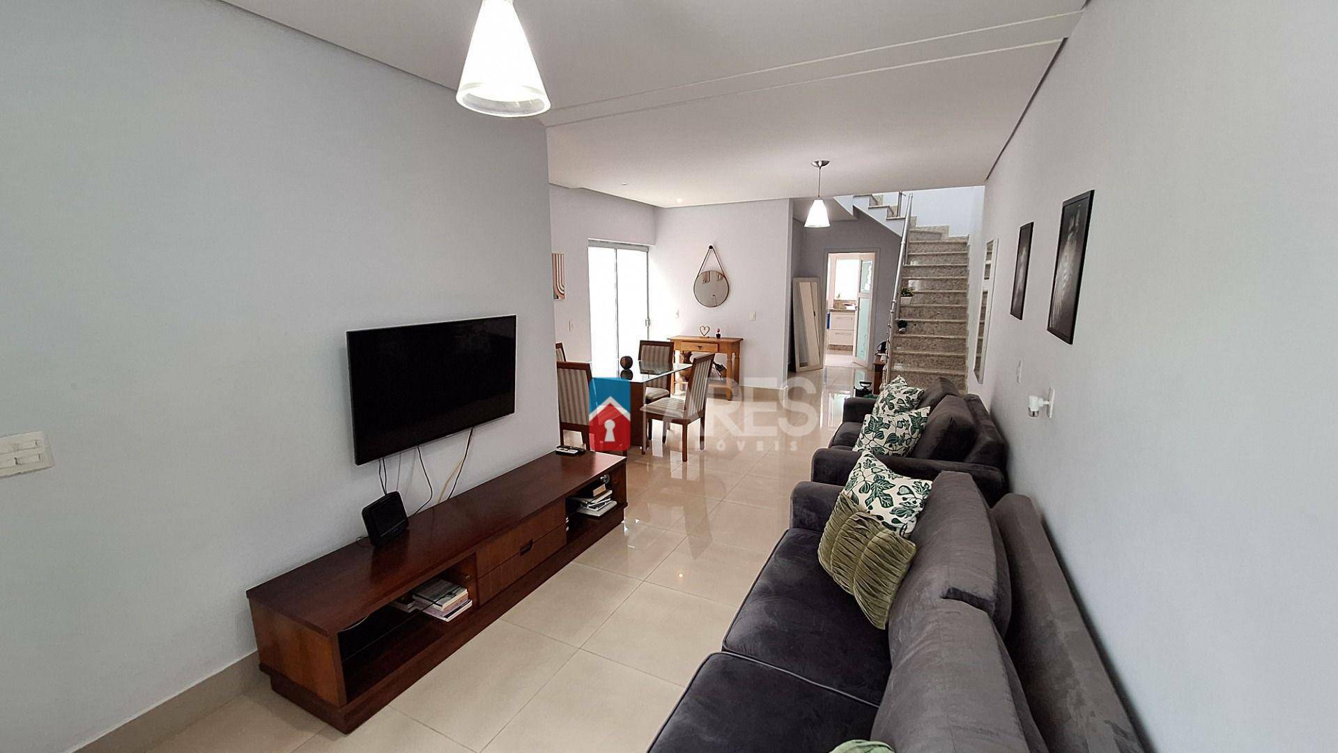 Casa à venda com 3 quartos, 167m² - Foto 8