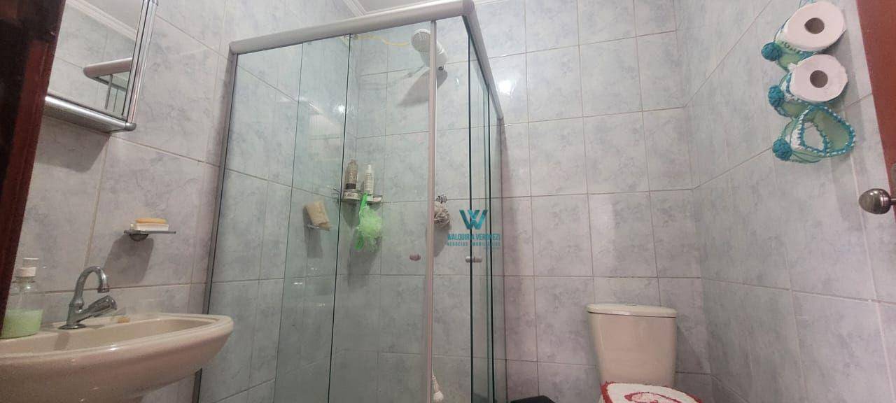 Casa à venda com 3 quartos, 104m² - Foto 11