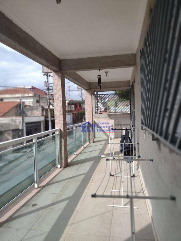 Sobrado à venda com 4 quartos, 168m² - Foto 4