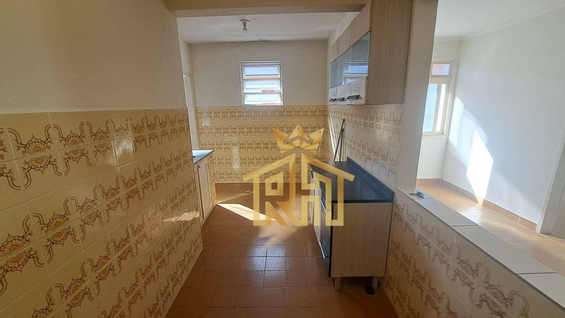 Apartamento à venda com 1 quarto, 42m² - Foto 15