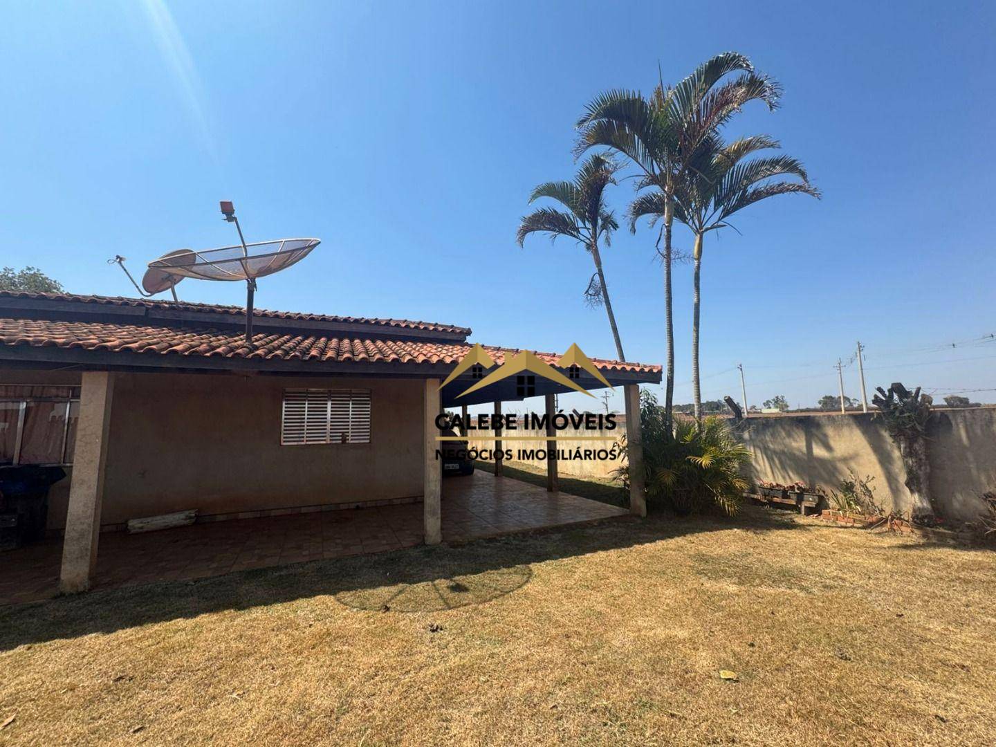 Chácara, 3 quartos, 1800 m² - Foto 2