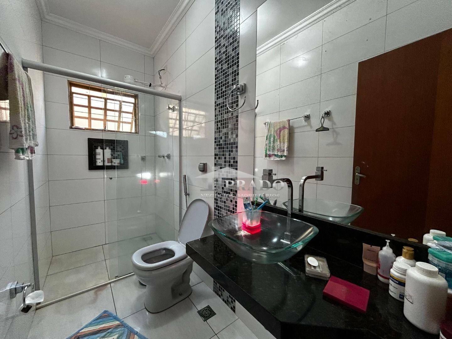Casa à venda com 3 quartos, 214m² - Foto 36