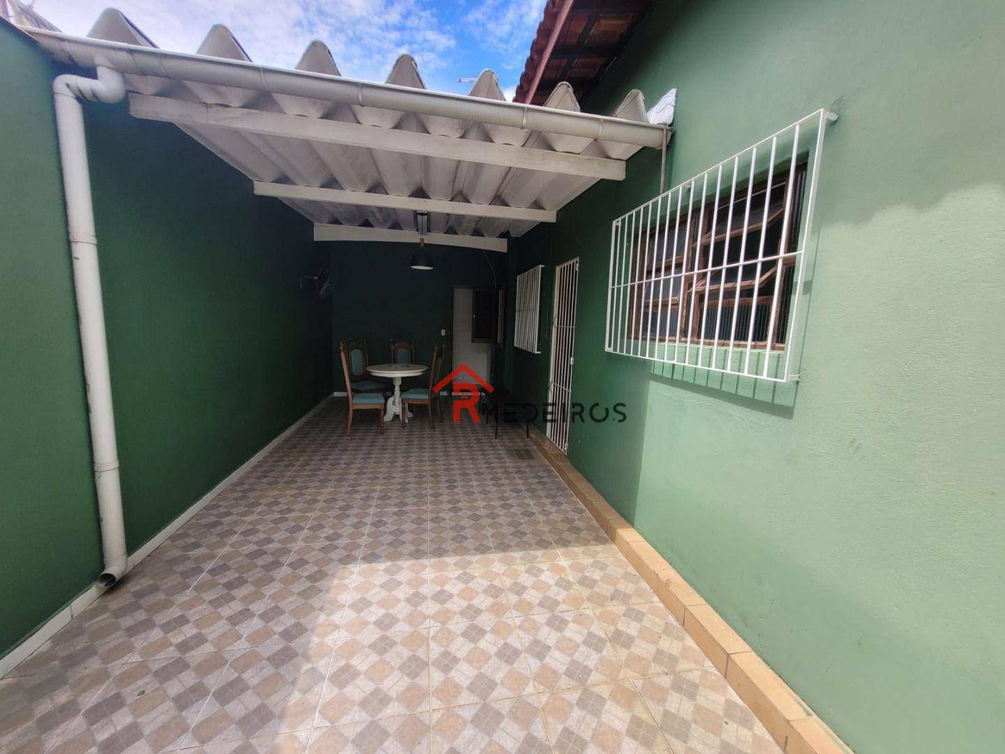 Casa à venda com 3 quartos, 300m² - Foto 15