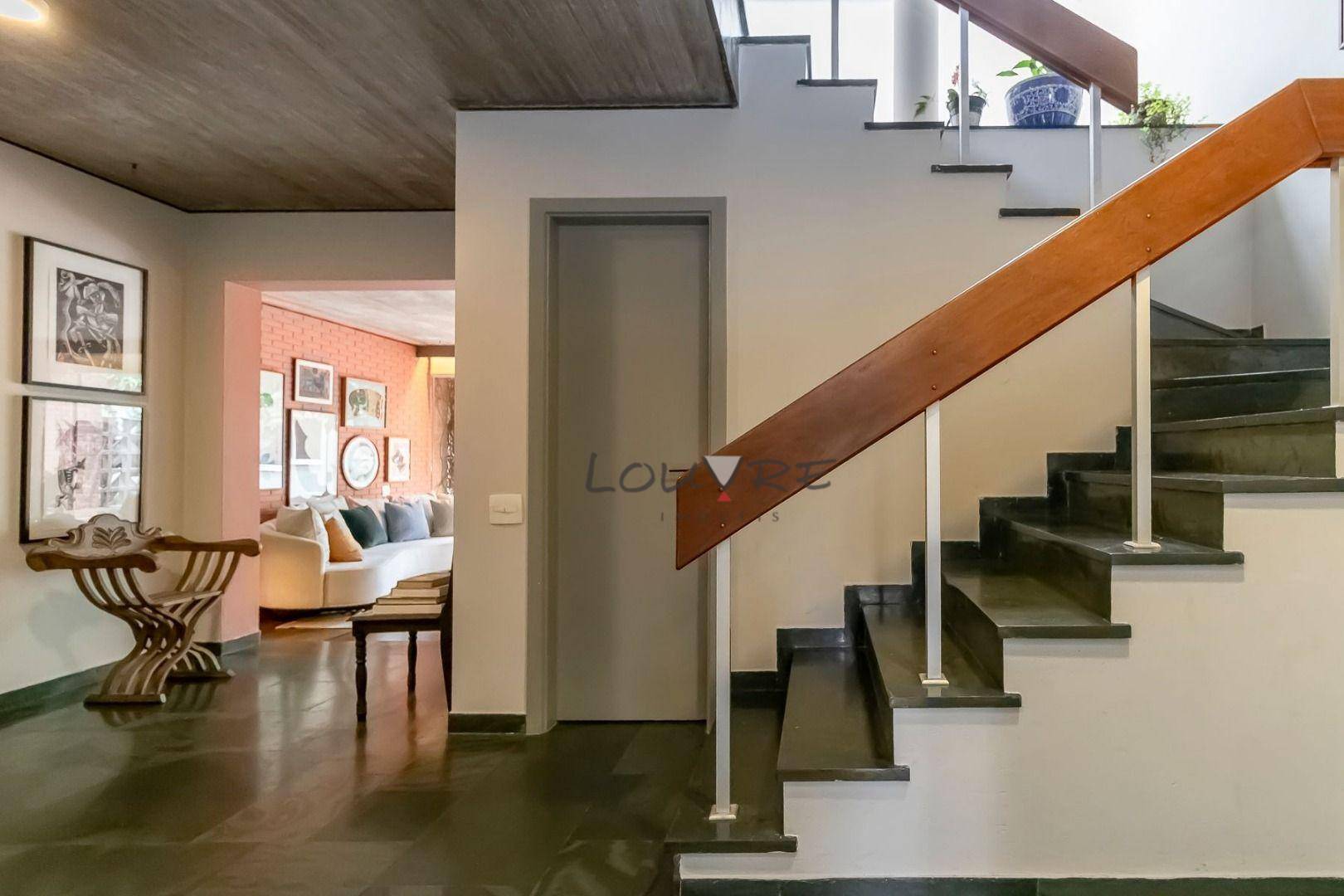 Casa à venda com 4 quartos, 380m² - Foto 13