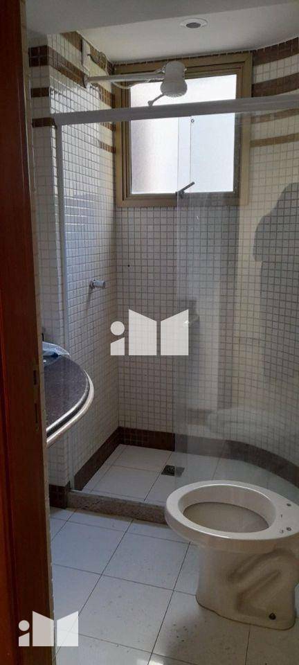 Apartamento à venda com 4 quartos, 141m² - Foto 13