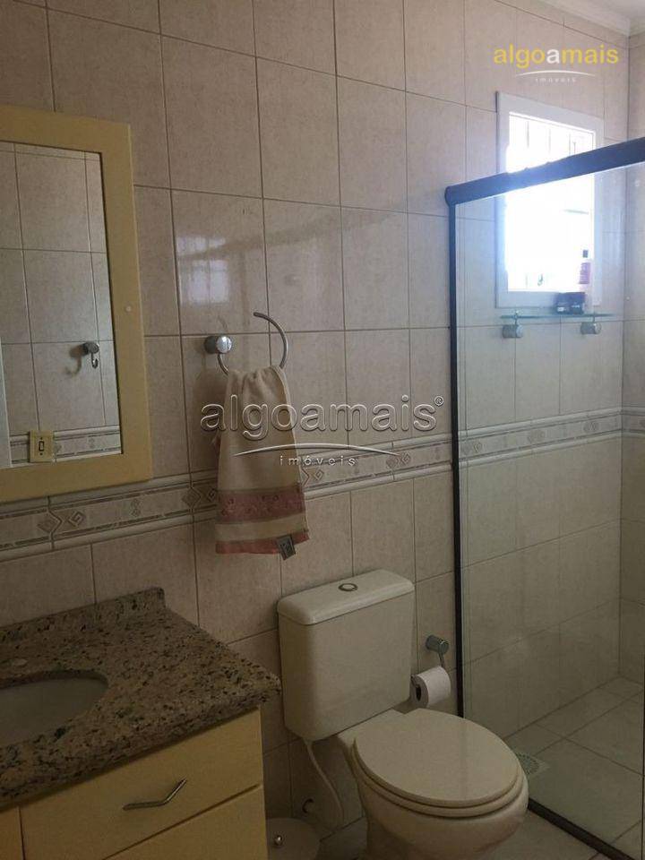 Casa à venda com 3 quartos, 300M2 - Foto 10