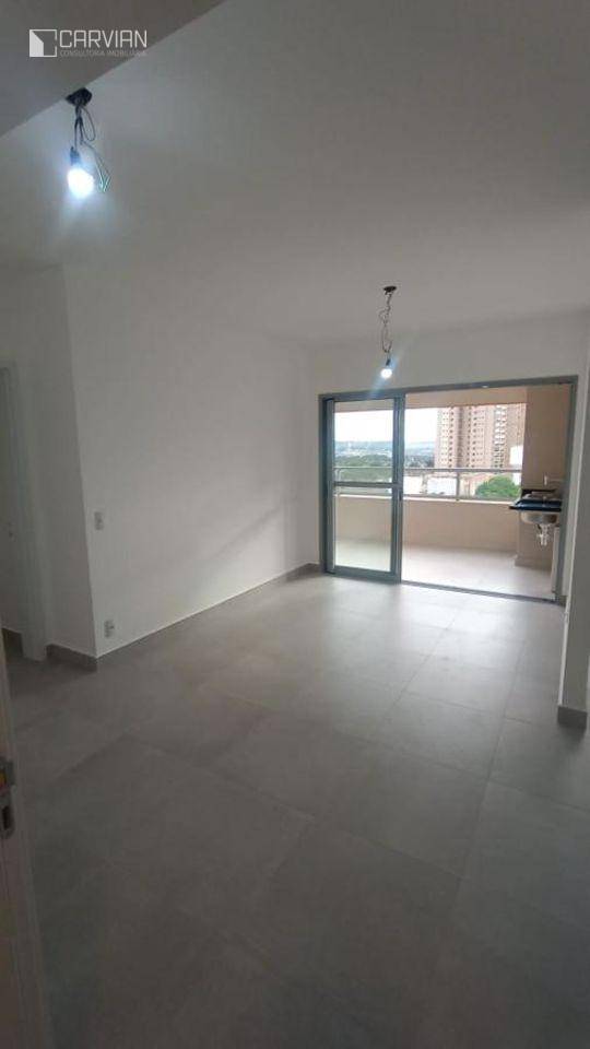 Apartamento à venda com 3 quartos, 100m² - Foto 1