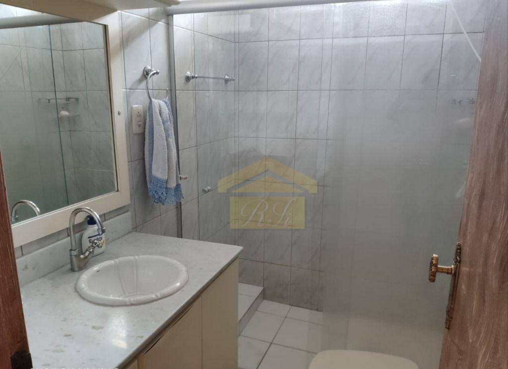 Sobrado à venda com 3 quartos, 222m² - Foto 13