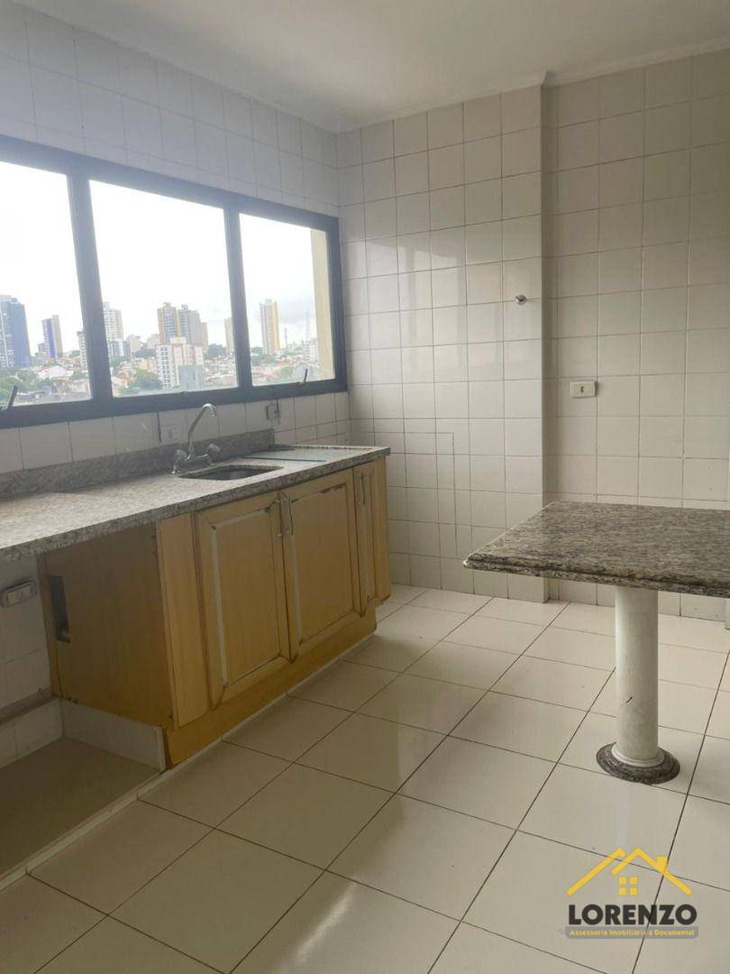 Apartamento à venda com 3 quartos, 139m² - Foto 13