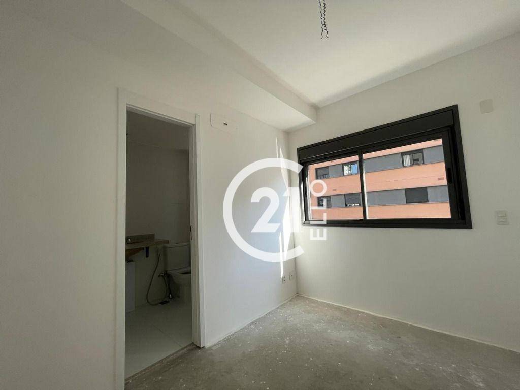 Apartamento à venda com 3 quartos, 162m² - Foto 7