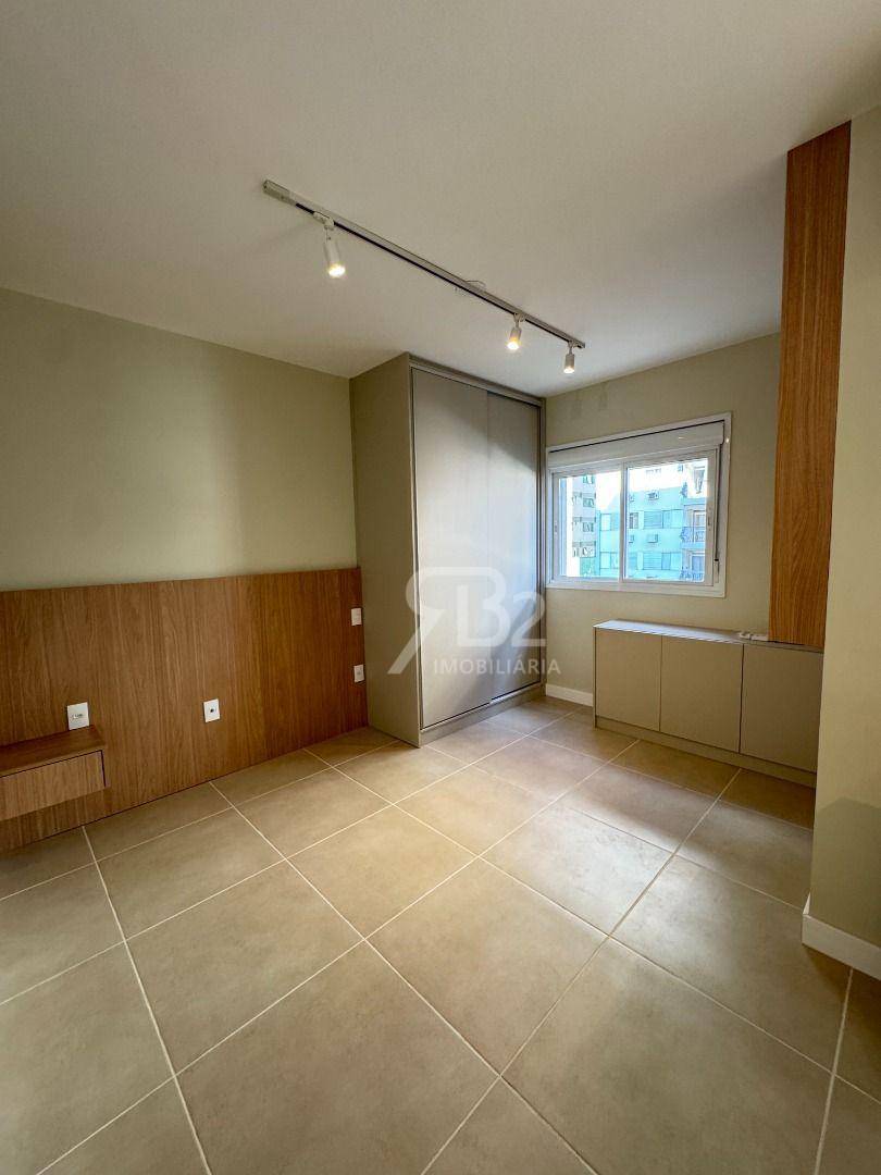 Apartamento para alugar com 1 quarto, 42m² - Foto 14