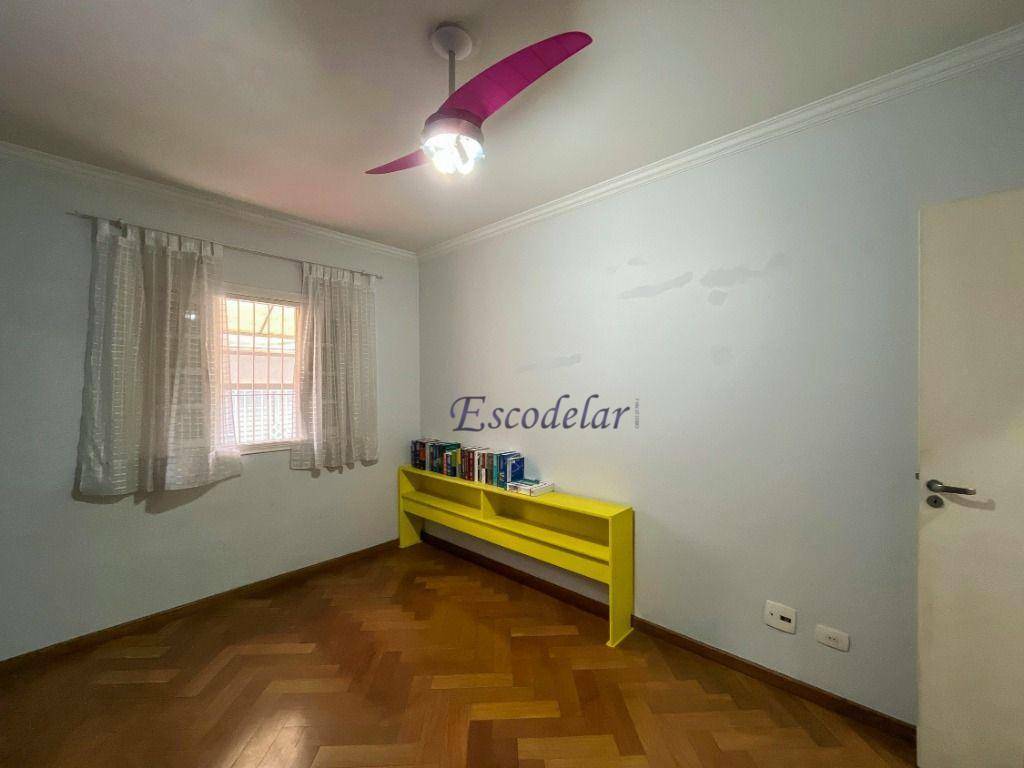 Sobrado à venda com 4 quartos, 380m² - Foto 17