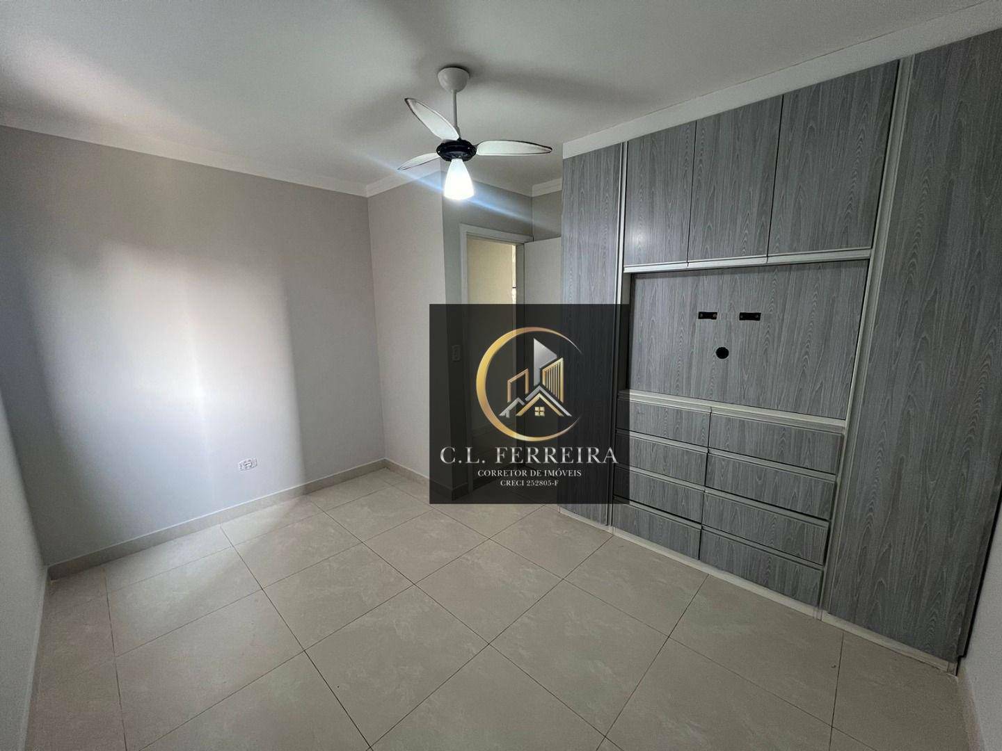 Apartamento à venda com 2 quartos, 75m² - Foto 18