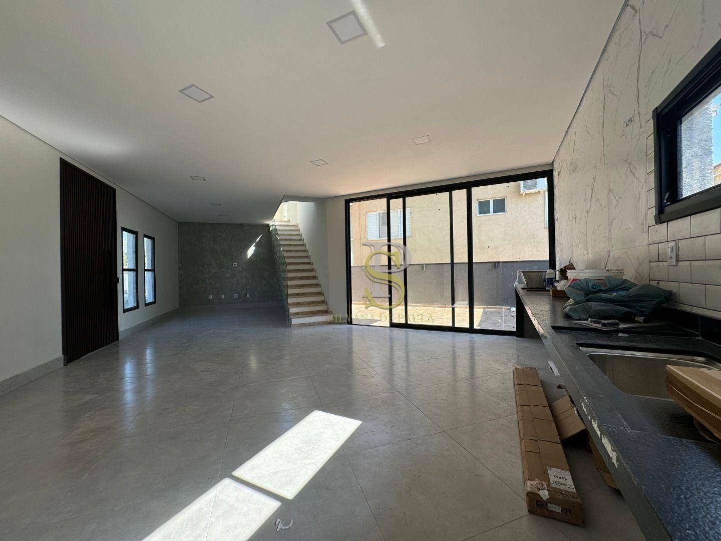 Casa de Condomínio para alugar com 3 quartos, 180m² - Foto 11