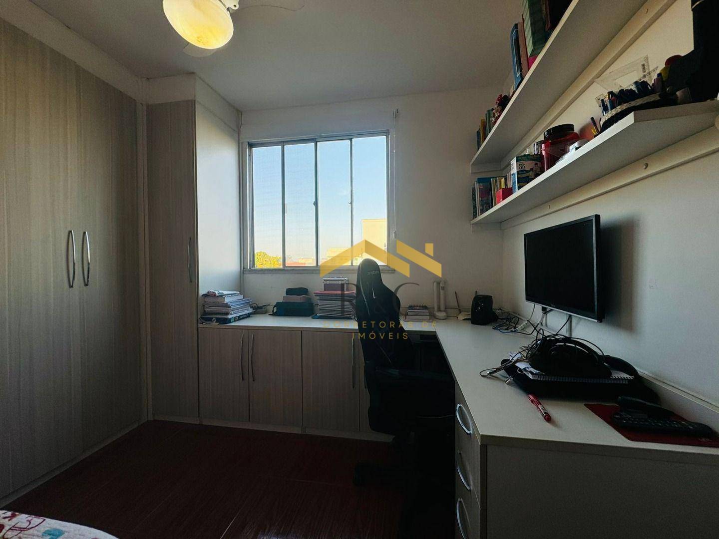 Apartamento à venda com 2 quartos, 68m² - Foto 13