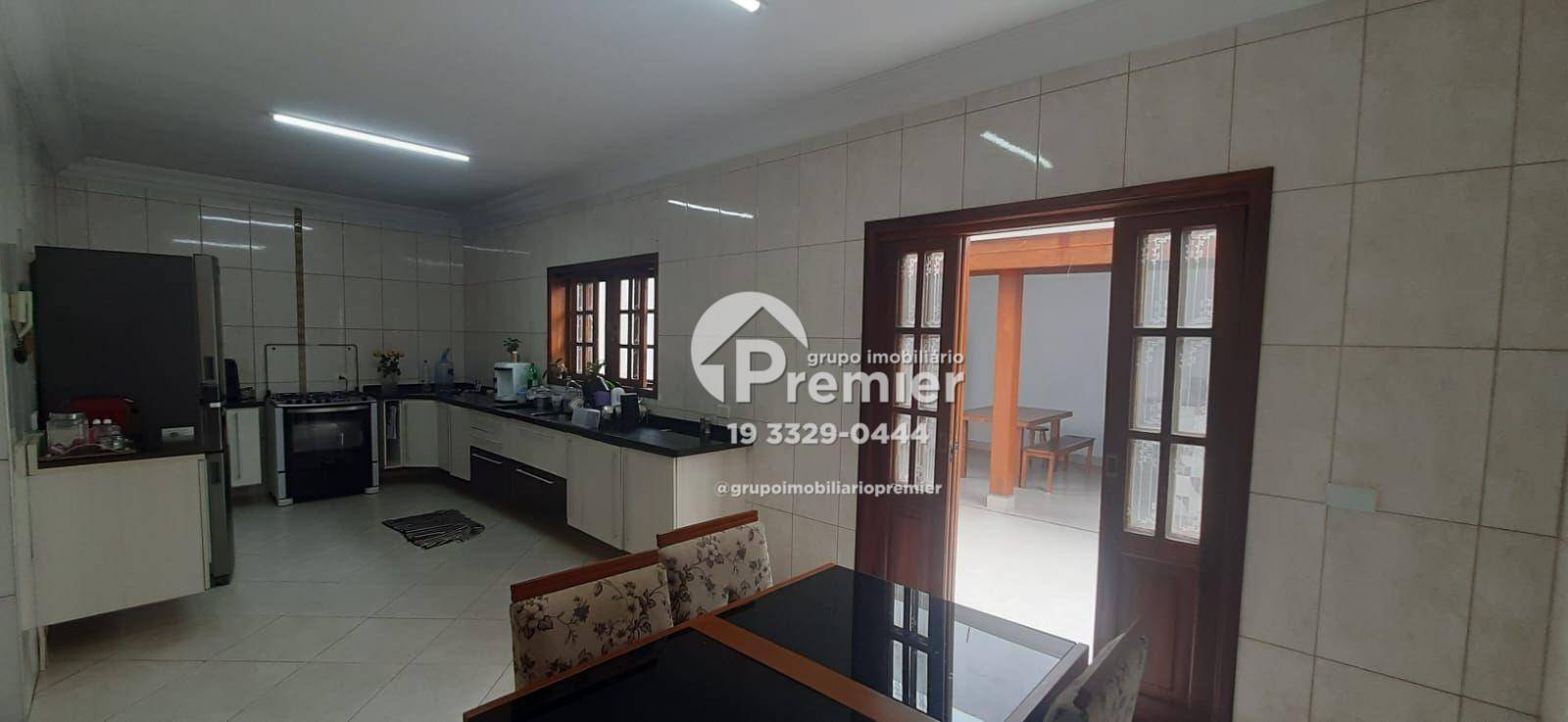 Casa à venda com 3 quartos, 256m² - Foto 18