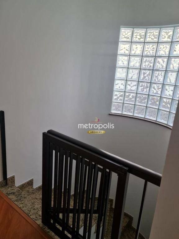 Sobrado à venda com 4 quartos, 260m² - Foto 35