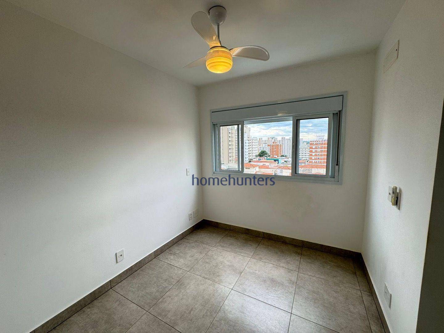 Apartamento à venda com 1 quarto, 53m² - Foto 17