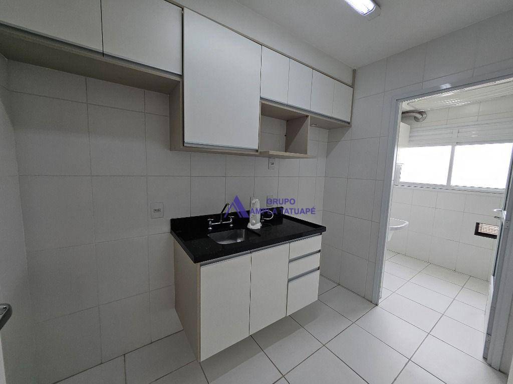 Apartamento para alugar com 2 quartos, 63m² - Foto 3