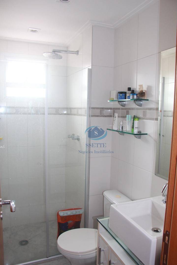 Apartamento para alugar com 2 quartos, 101m² - Foto 10