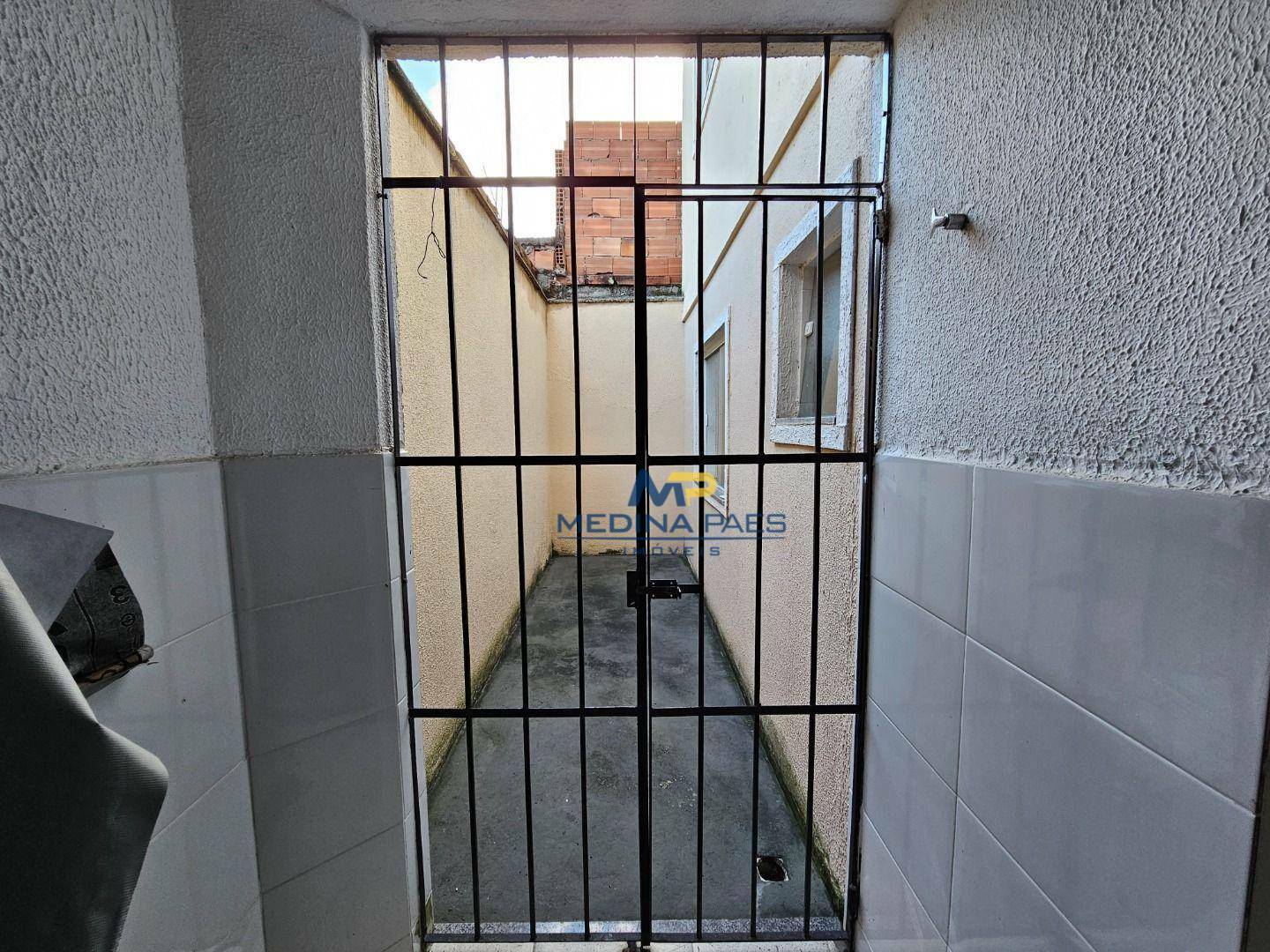 Apartamento à venda com 2 quartos, 67m² - Foto 18