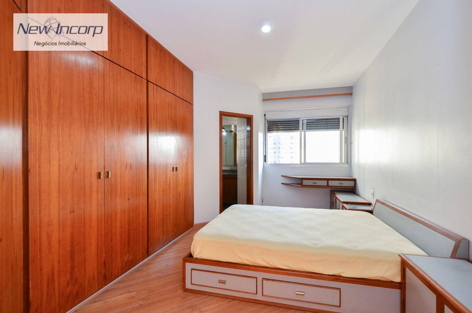 Apartamento à venda com 3 quartos, 150m² - Foto 22