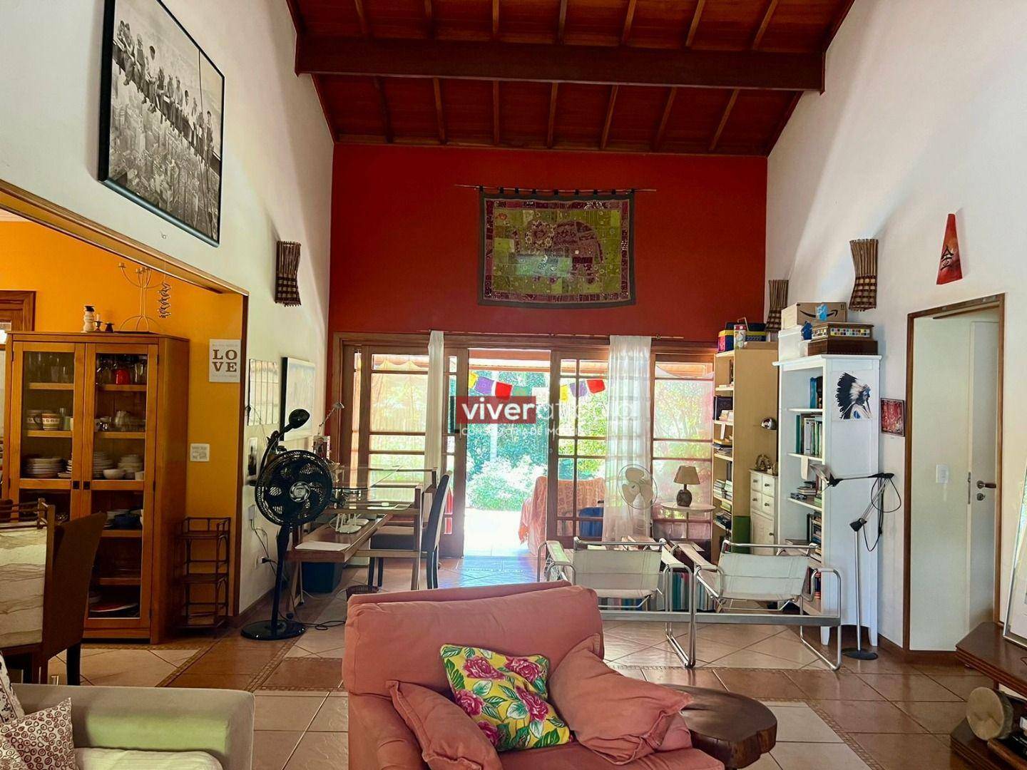 Casa de Condomínio à venda e aluguel com 3 quartos, 275m² - Foto 2