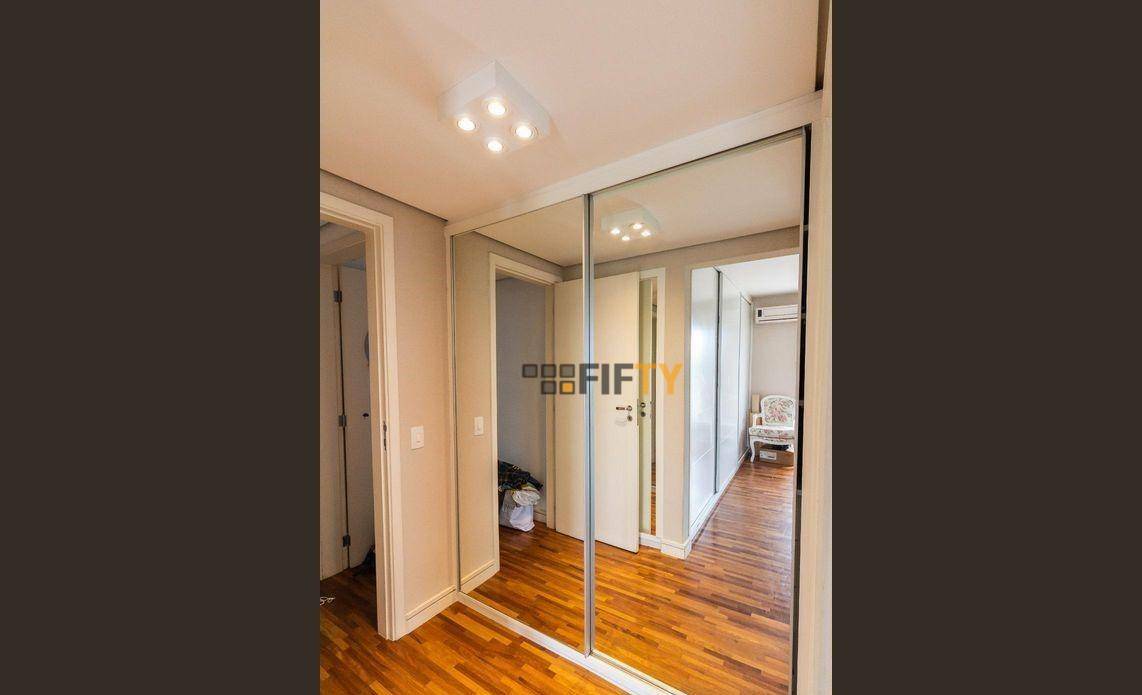 Apartamento à venda com 3 quartos, 143m² - Foto 14