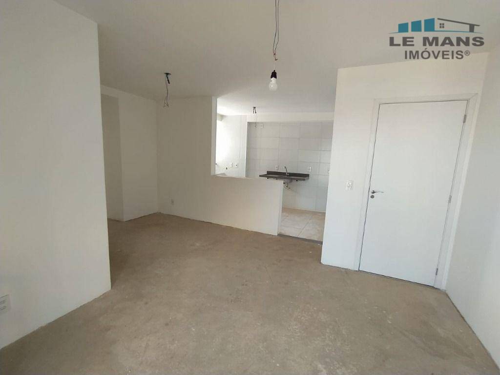 Apartamento à venda com 3 quartos, 75m² - Foto 5