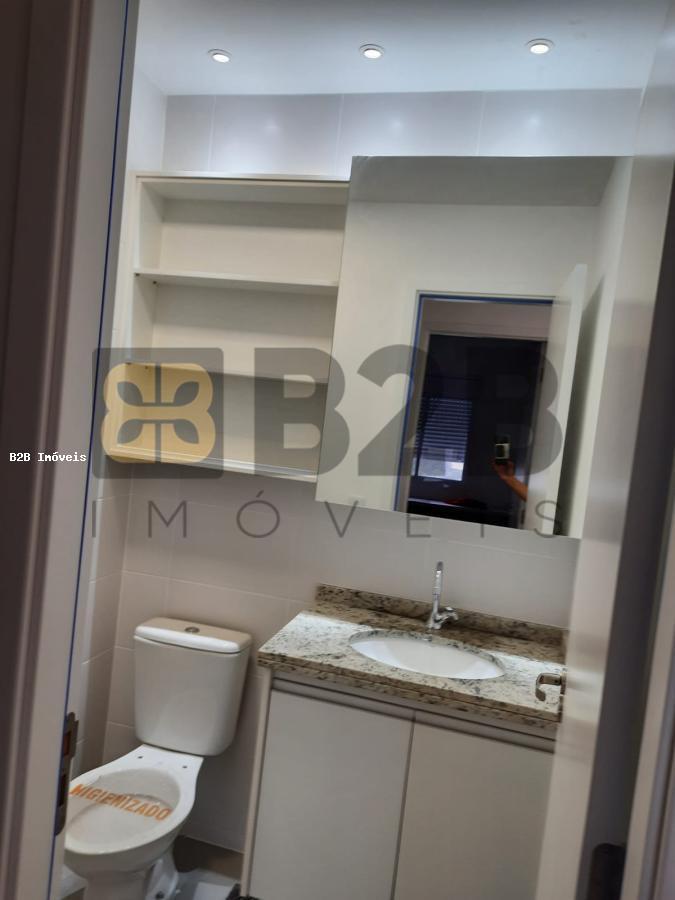 Apartamento à venda com 2 quartos, 56m² - Foto 11