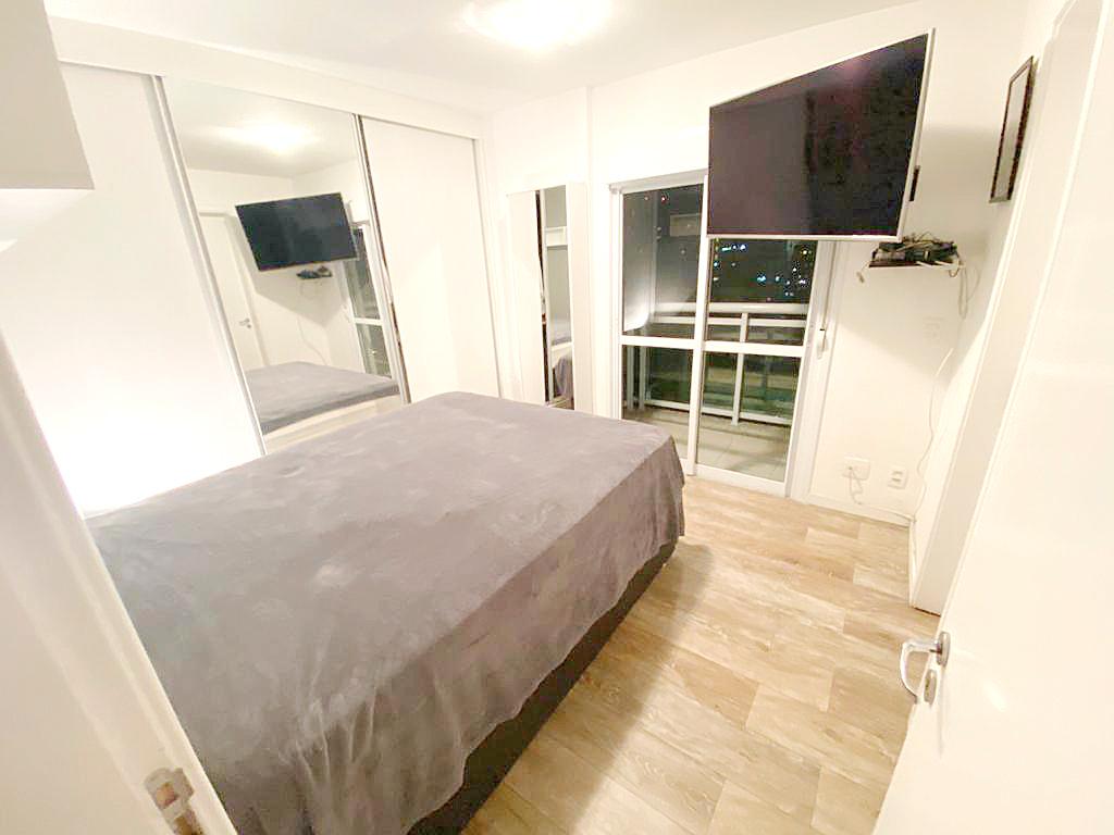 Apartamento à venda com 1 quarto, 62m² - Foto 11