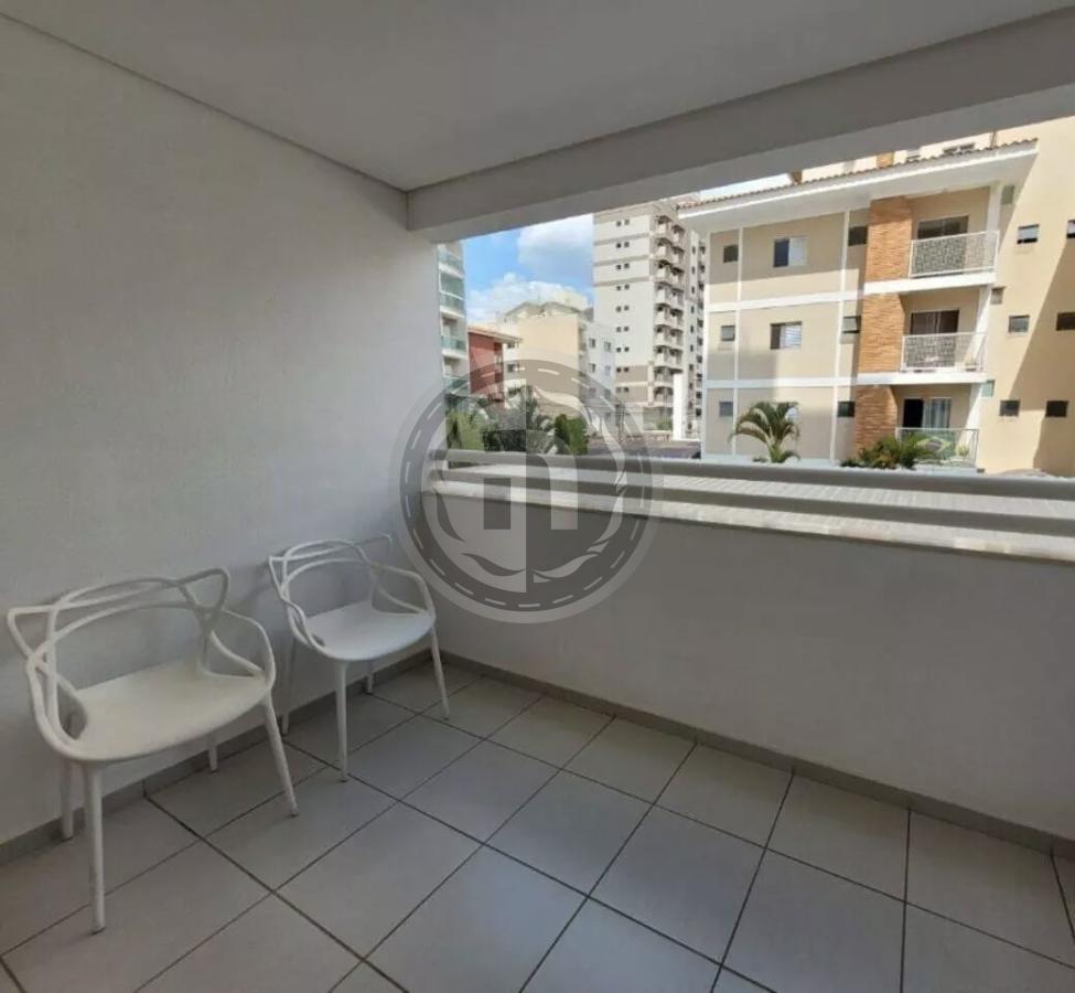 Apartamento à venda com 3 quartos, 143m² - Foto 11