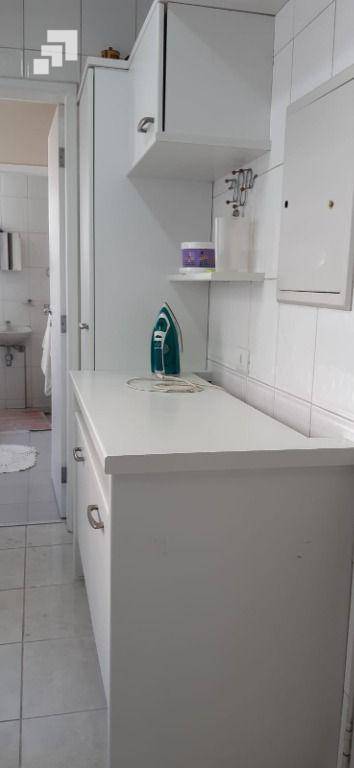 Apartamento à venda com 3 quartos, 170m² - Foto 25