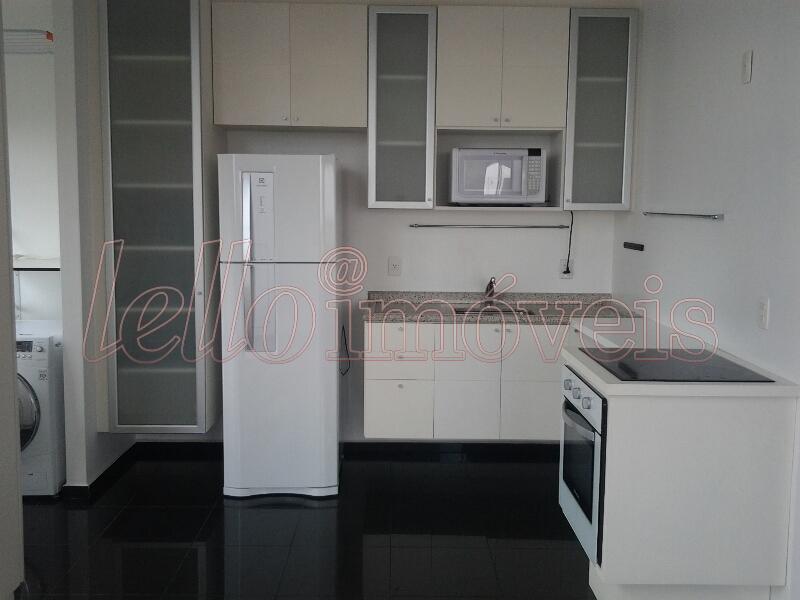 Apartamento para alugar com 2 quartos, 104m² - Foto 9