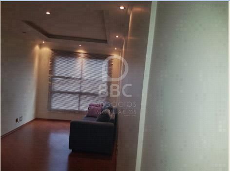 Apartamento à venda com 3 quartos, 60m² - Foto 4