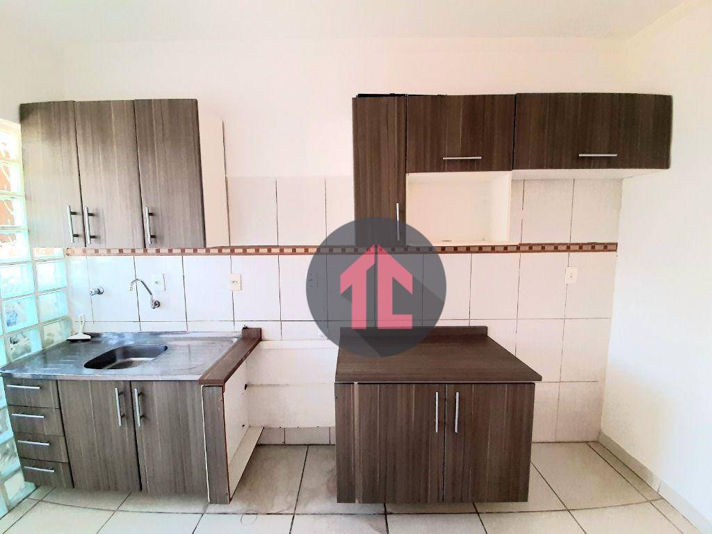 Apartamento à venda com 1 quarto, 41m² - Foto 4