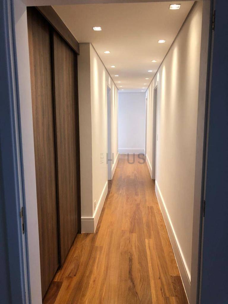 Apartamento para alugar com 4 quartos, 248m² - Foto 11