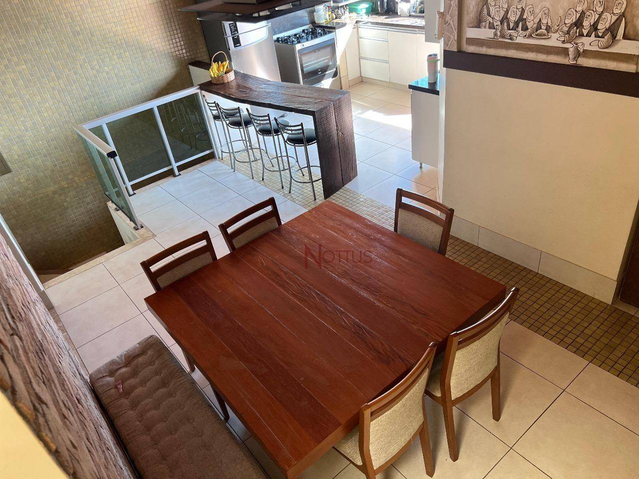 Casa, 4 quartos, 275 m² - Foto 5