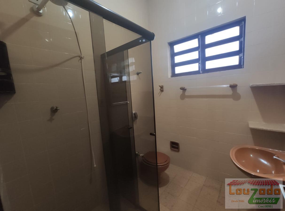 Casa à venda com 2 quartos, 275m² - Foto 12