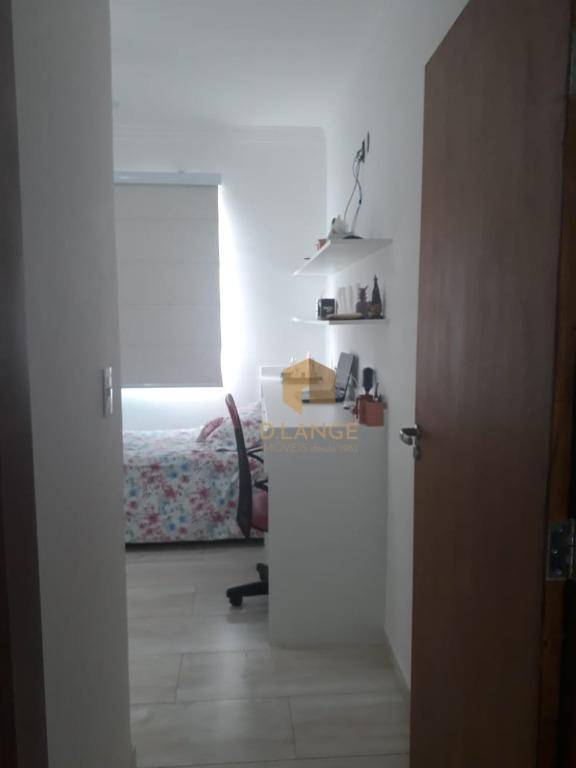 Casa à venda com 4 quartos, 250m² - Foto 14