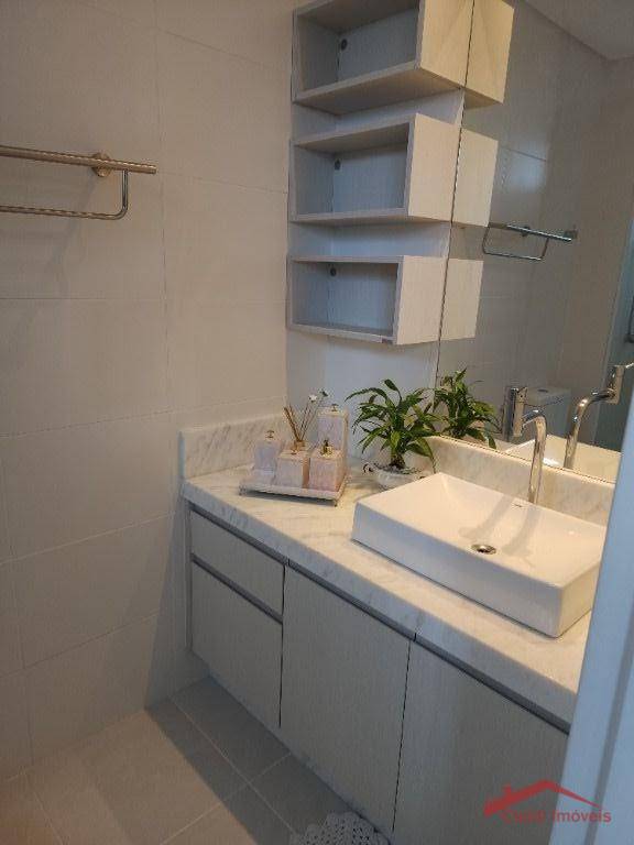 Apartamento à venda com 2 quartos, 85m² - Foto 29