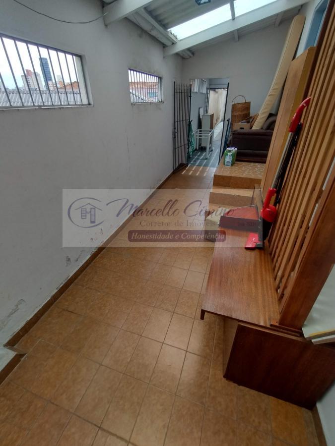 Casa para alugar com 2 quartos, 240m² - Foto 35