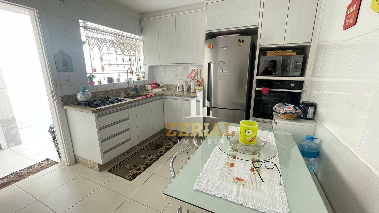 Sobrado à venda com 2 quartos, 117m² - Foto 4