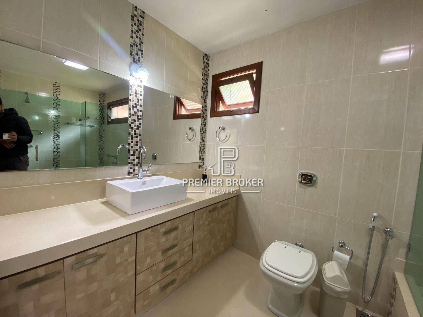 Casa de Condomínio à venda com 4 quartos, 550m² - Foto 15